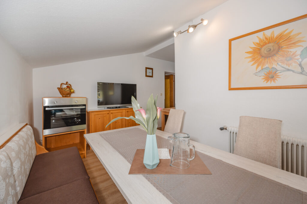 Appartement Edelweiß 1
Für 4 - 6 Personen
