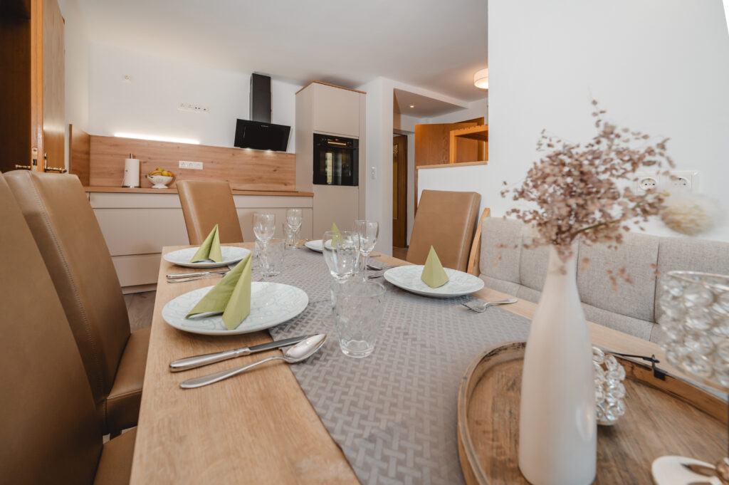 Appartement Grafenberg 1
Für 6 - 8 Personen