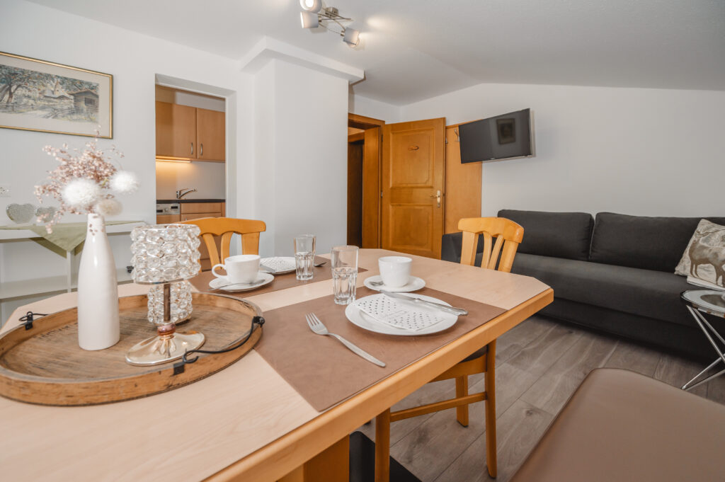 Appartement Edelweiß 2
Für 2 - 5 Personen